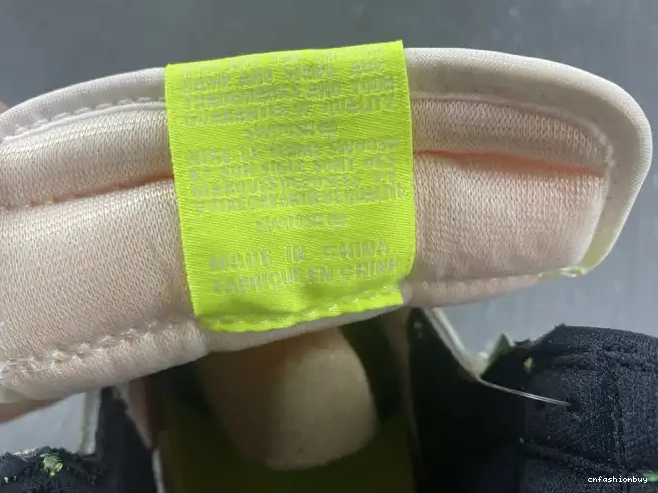 1 High 555088-702 OG Volt Air Jordan 0616